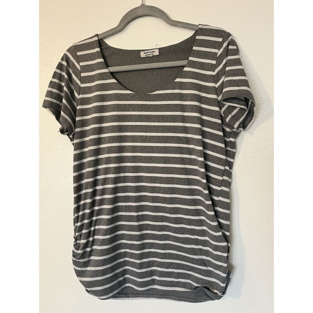 Heart & Hips Maternity Gray White Striped Scoop Neck Short Sleeve T-Shirt XL